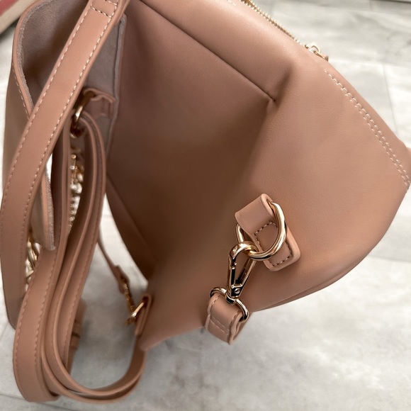 Nude backpack - Picture 4 of 5